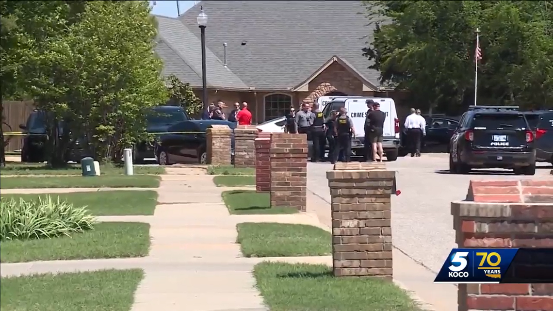 Police in Oklahoma are investigating what they are calling a murder-suicide that left five people dead.