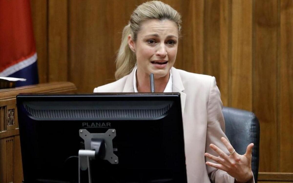 Sportscaster and television host Erin Andrews testified Tuesday, March 1, 2016, in Nashville, Tenn. Andrews filed a $75 million lawsuit against the franchise owner and manager of a luxury hotel and a man who admitted to making secret nude recordings of her in 2008.