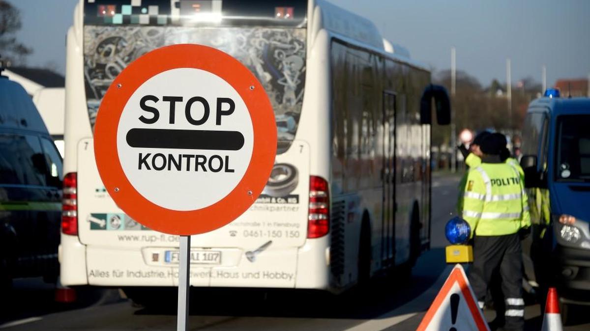 Denmark this week introduced spot checks on its border with Germany, threatening the passport-free travel zone known as Schengen. The move, which has yet to be approved by Schengen’s guardian, the European Union, has not pleased Berlin. Here, Danish police staffed a border checkpoint Tuesday at the Krusa border crossing near Flensburg, Germany.
