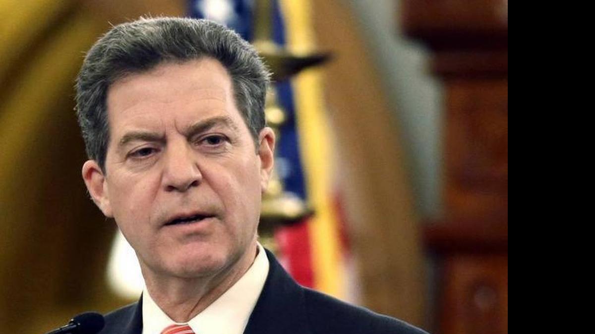 
HB 2430 would repeal one of Gov. Sam Brownback’s signature policies, a tax exemption that allows certain business owners to pay no income tax. The bill passed out of committee by a vote of 13-8, drawing support from Democrats and moderate Republicans, who criticized the governor’s tax plan.
