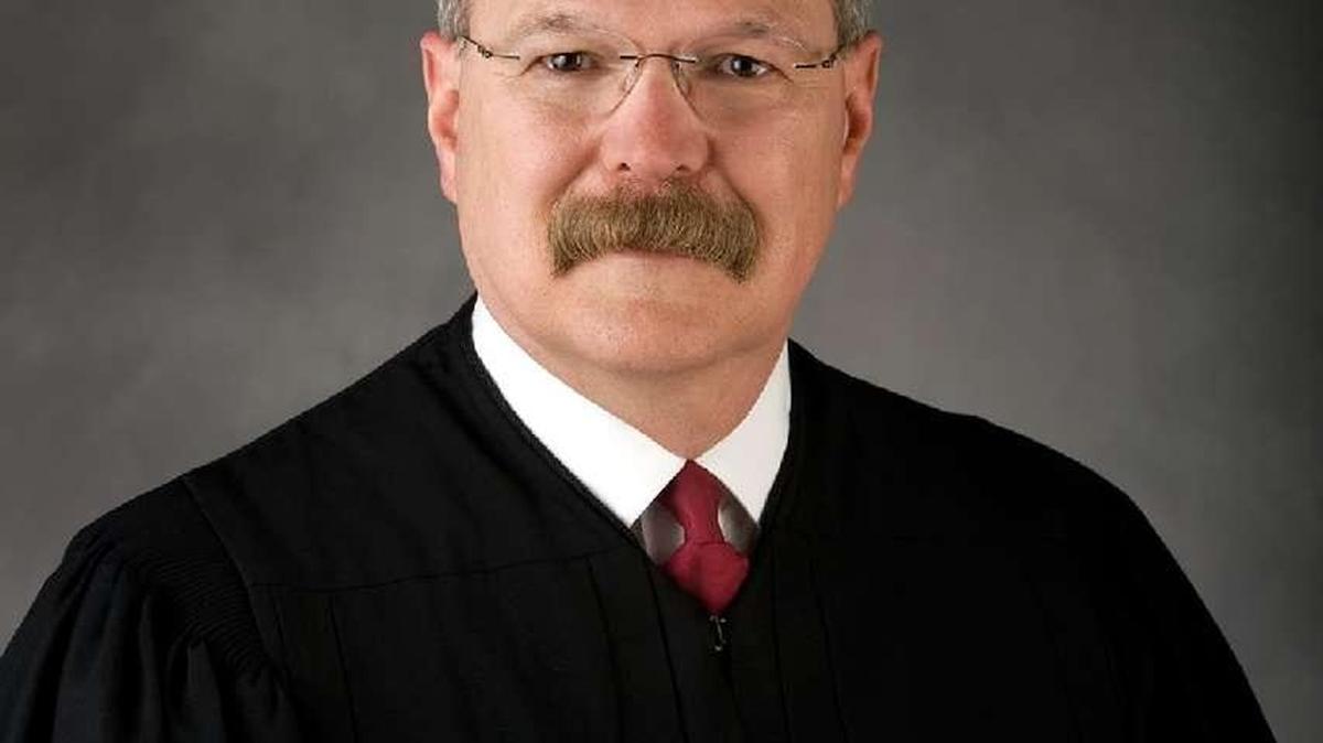 Kansas Chief Justice Lawton Nuss