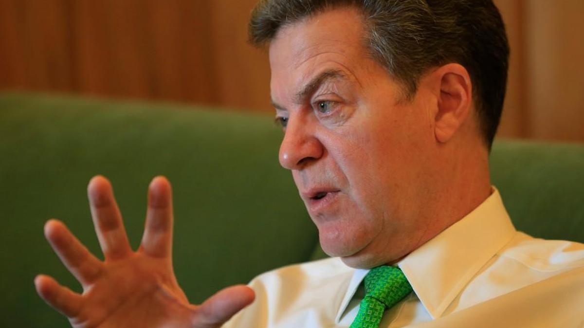 Kansas Gov. Sam Brownback on Wednesday held firm to his recent statement that Planned Parenthood was selling “baby body parts” despite news about the Texas grand jury indictment this week of two abortion opponents. “I don’t think those videos were discredited,” he said.