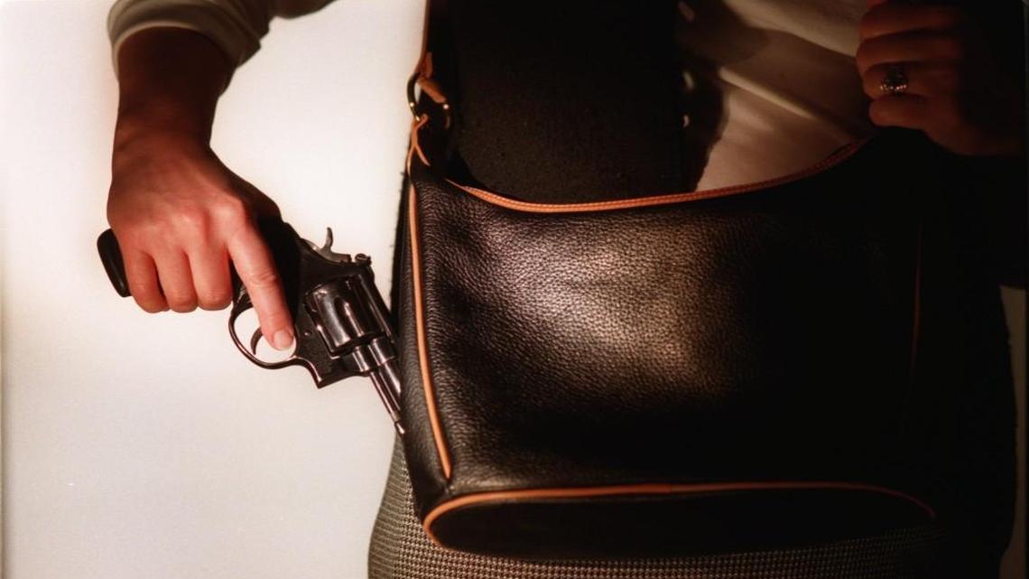 Missouri lawmakers gave final approval Firday to the Second Amendment Preservation Act, which would bar state and local police from enforcing many federal firearms restrictions..