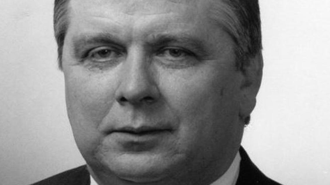 Glen W. “Woody” Overton, pictured in 1998 as Kansas City’s General Services Regional Administrator.