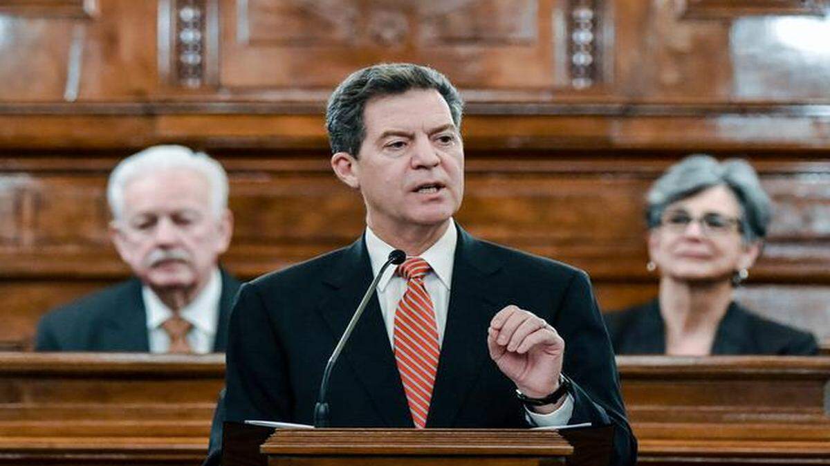 
Gov. Sam Brownback promised to tackle many difficult challenges facing Kansas in his State of the State speech Thursday in Topeka.
