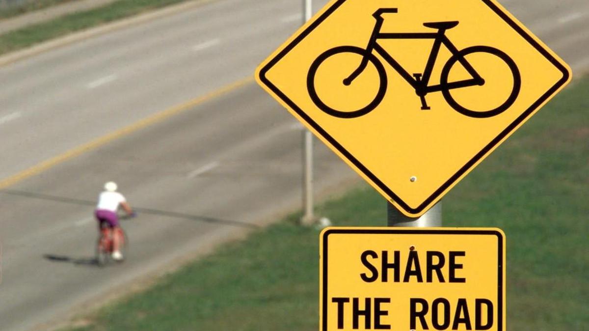 The Kansas City Council has approved a $1 million project to design and construct about 19 miles of on-street bike lanes along the Paseo, northbound and southbound from Independence Avenue to 85th Street.