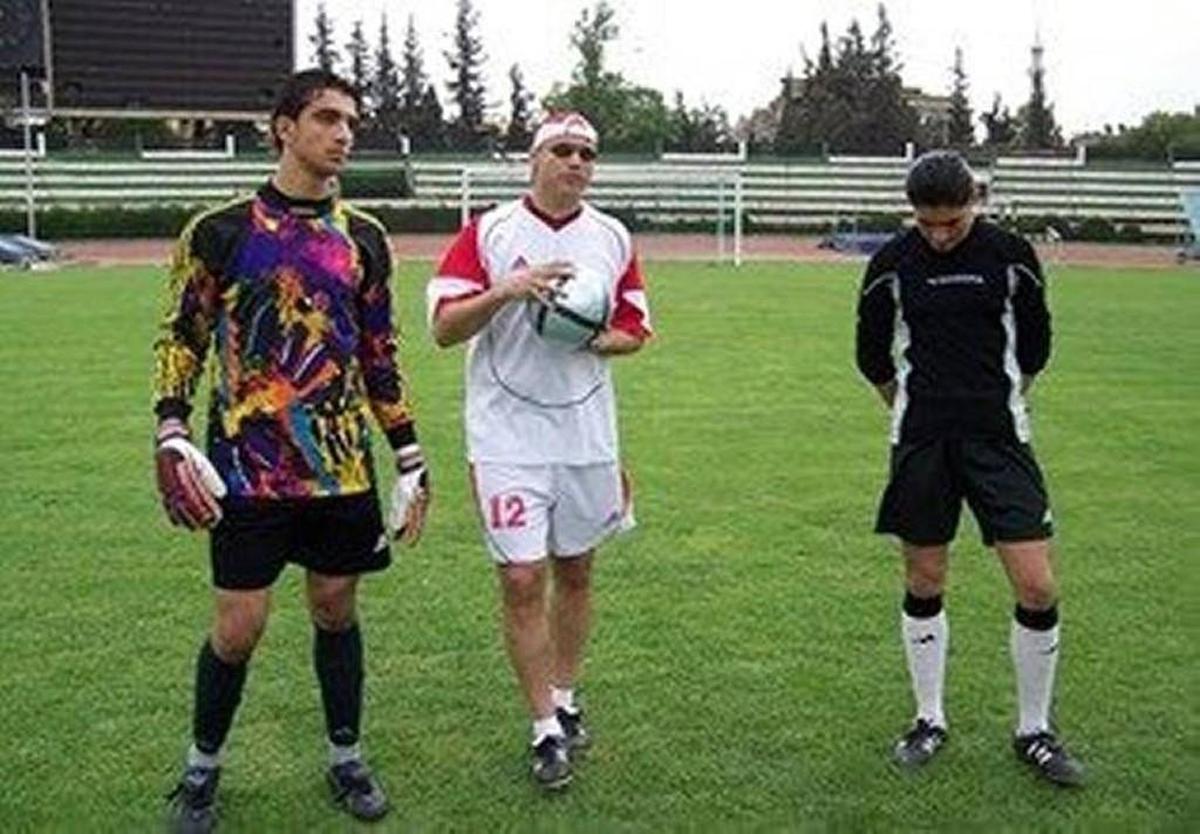 Antonio Soave (center), the former Kansas Commerce secretary, instructs at a soccer clinic.