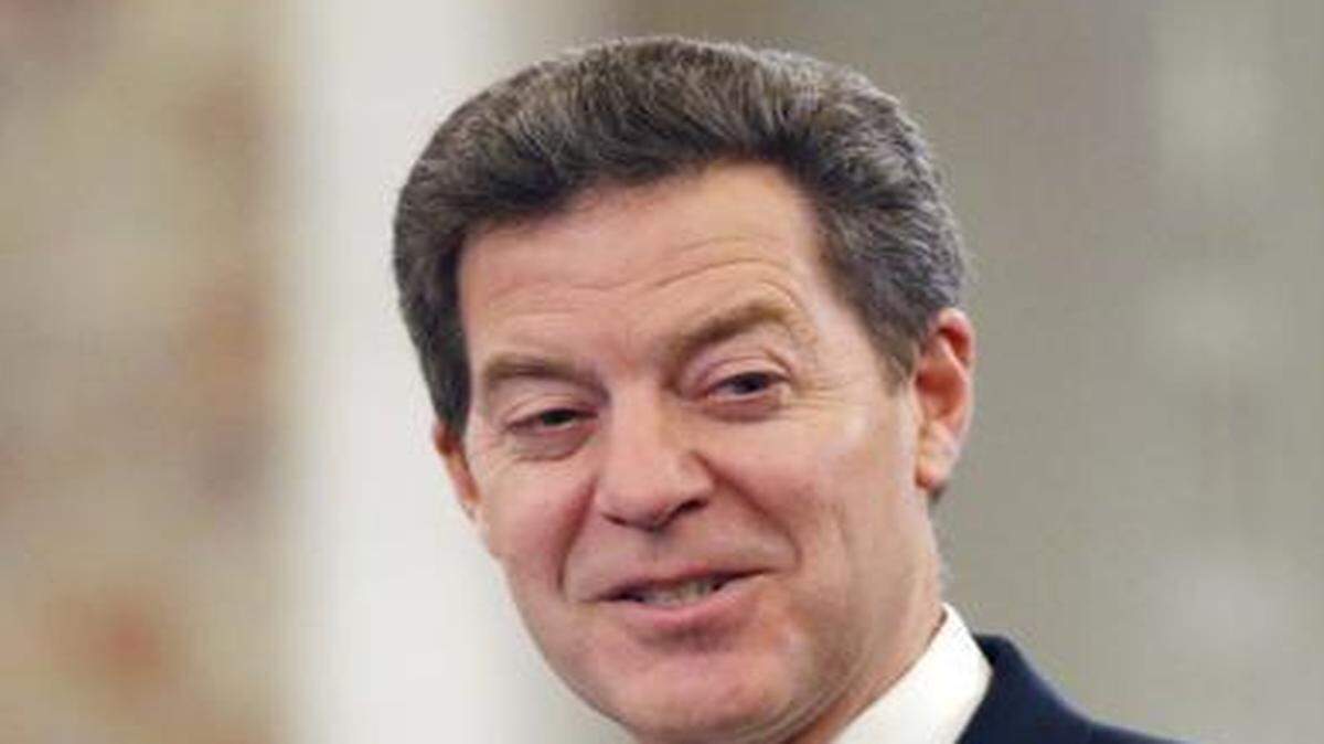 
Kansas legislators appeared to reject Gov. Sam Brownback’s proposal to use state Department of Transportation funds to fill a budget hold. 
