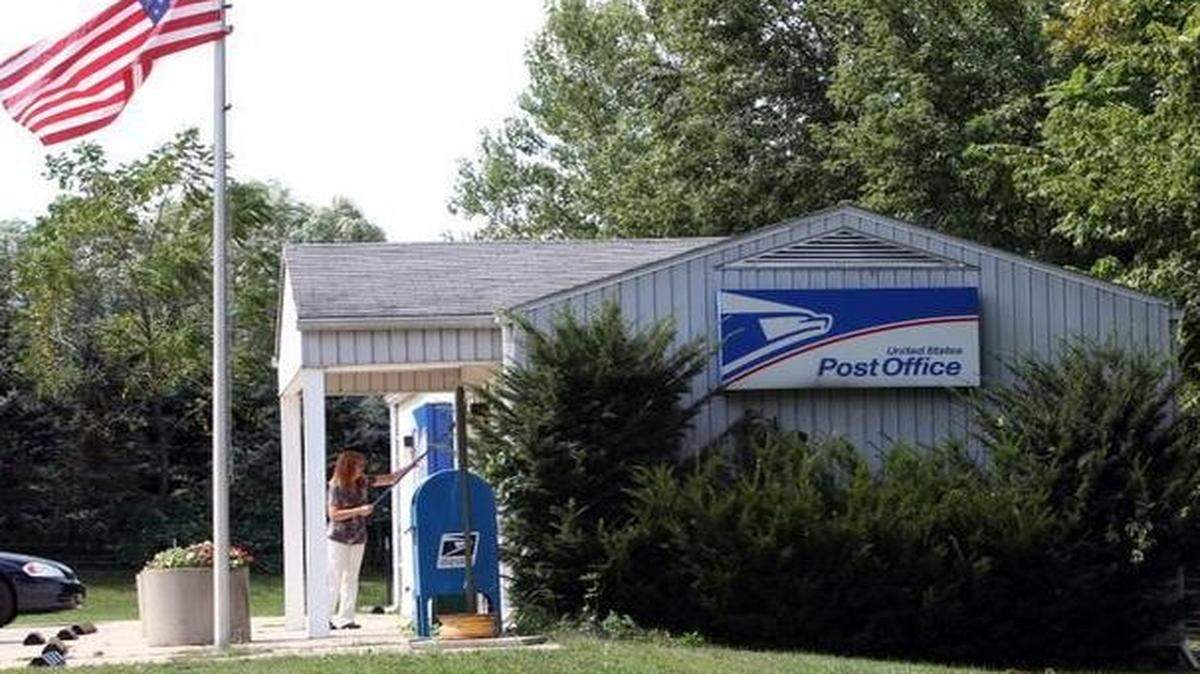 
Lawmakers and government officials looking for a way to save the cash-strapped U.S. Postal Service are considering a proposal that would make check cashing, small loans, prepaid cards and other financial services available at your local post office.
