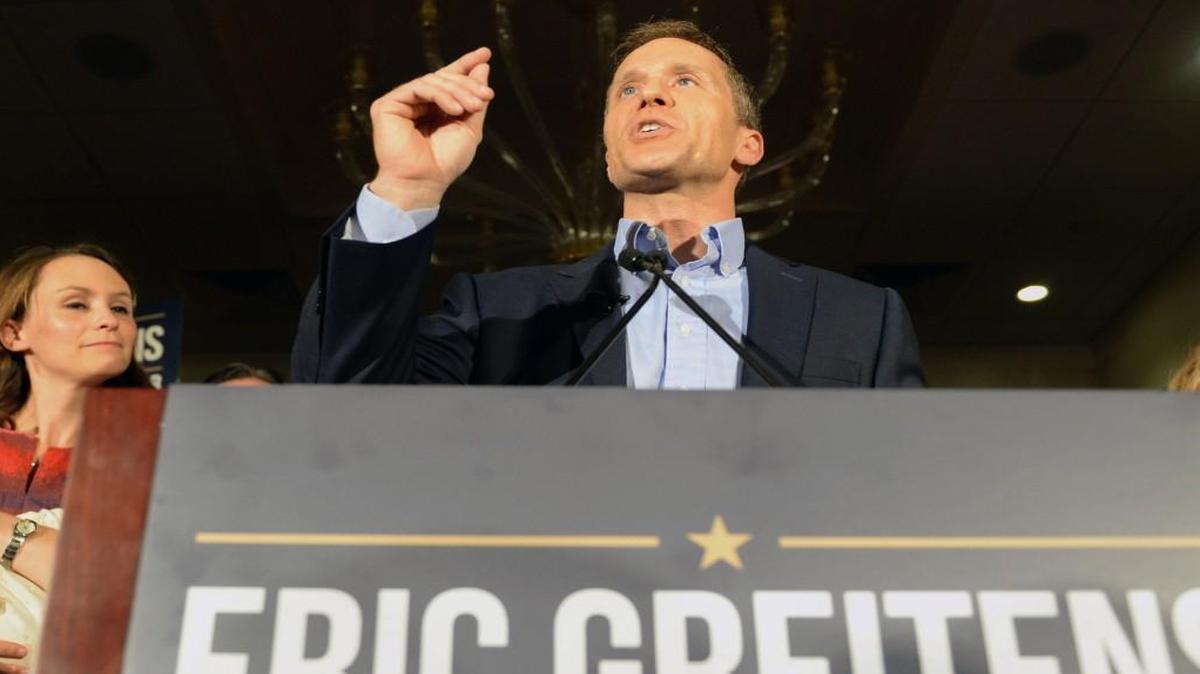 The campaign of Missouri Republican gubernatorial candidate Eric Greitens is based on the premise that state government is teeming with “corrupt career politicians,” “well-paid lobbyists” and “special interest insiders” — an indictment he says applies to both Republicans and Democrats.