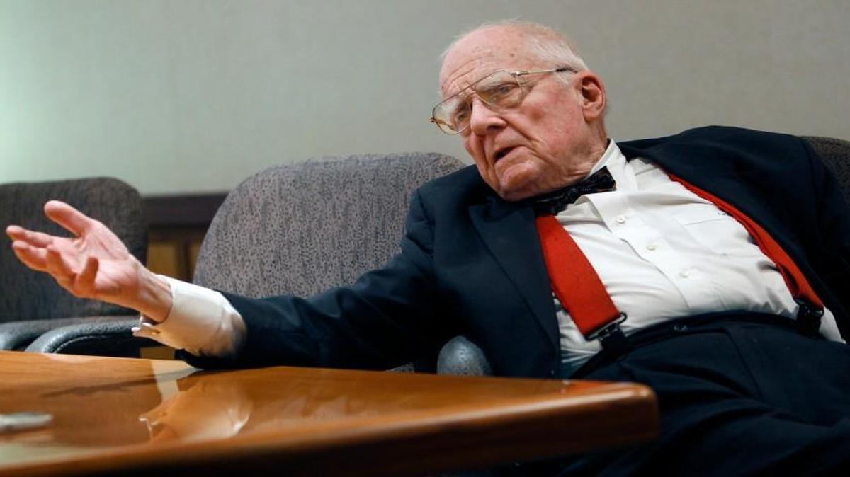 Former state senator and Kansas City mayor Charles B. Wheeler (pictured in 2013) filed Monday as a candidate for Missouri governor. The 89-year-old Wheeler, who was mayor from 1971-1979, will face Attorney General Chris Koster and at least two other Democrats in the Aug. 2 primary.
