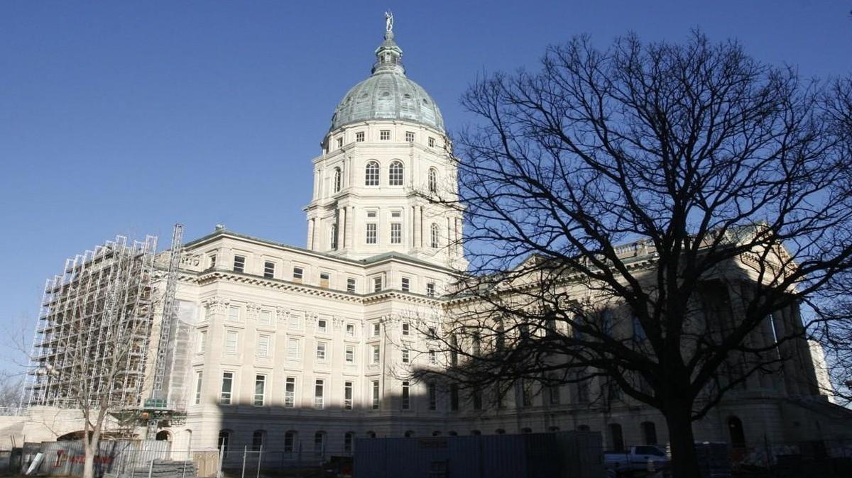 Despite desires for a fast and quiet 2016 legislative session, some battles may be heating up in the Kansas Capitol.