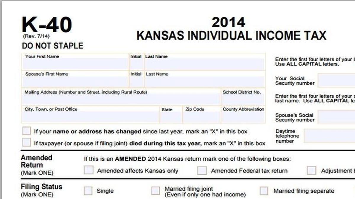 
Eileen Hawley, Gov. Sam Brownback’s director of communications, said Kansas same-sex couples who filed for an extension on their 2014 taxes or want to go back and amend their taxes will now be able to file jointly.
