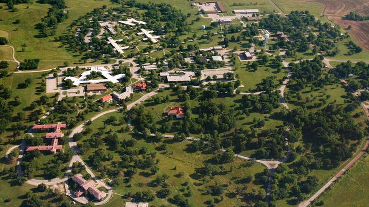 
Osawatomie State Hospital has been told that if it doesn’t solve its overcrowding problems, it will lose funding from the Centers for Medicare and Medicaid Services.
