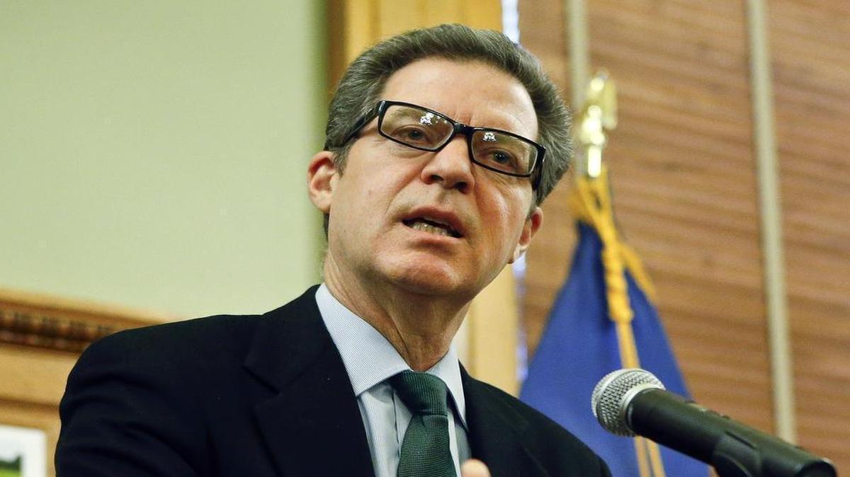 Gov. Sam Brownback’s proposals to fill a $290 million Kansas budget shortfall were met with skepticism from the House and Senate budget committees.