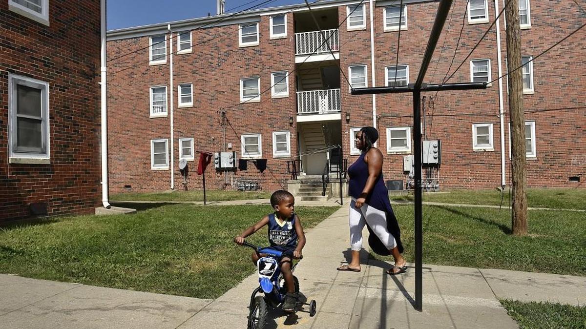 
The $30 million federal grant Kansas City applied for and expects to receive will benefit residents of Chouteau Courts such as Alisha Lucas and her children, including 4-year-old Antonio Jones.


