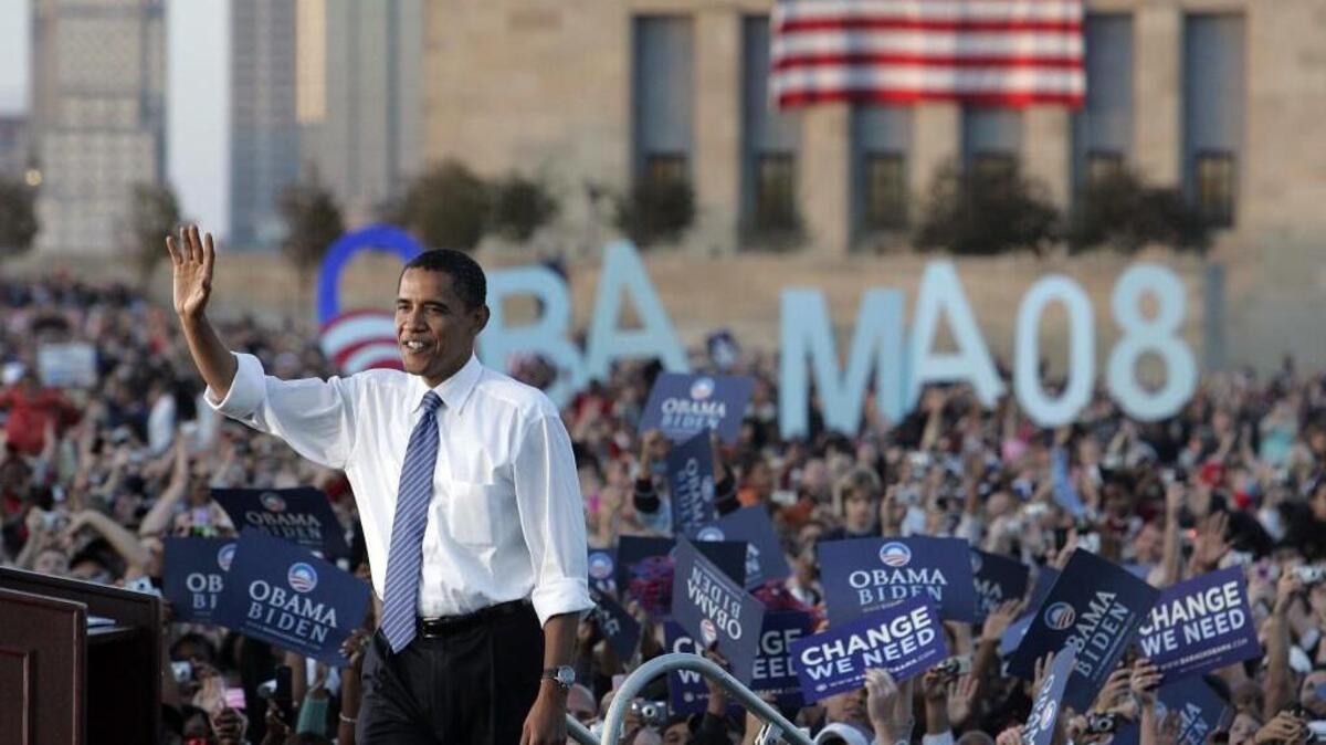 Barack Obama arrived in Kansas City in August 2004 for a rally at Liberty Memorial.