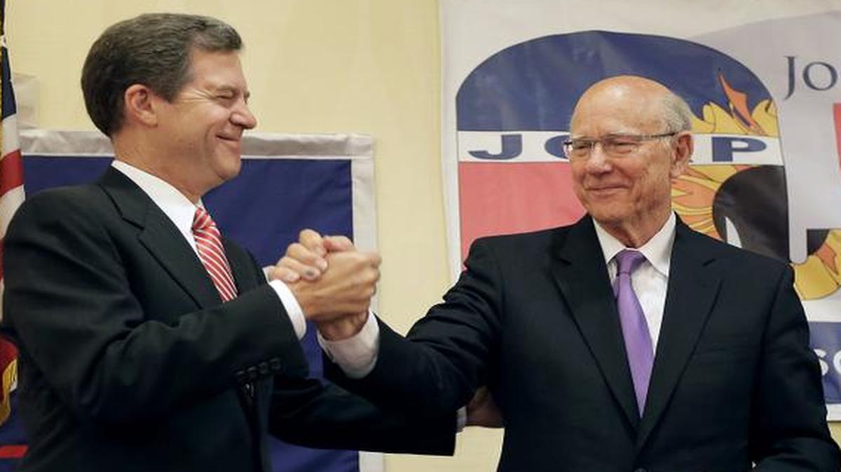 
Kansas Gov. Sam Brownback, left, and U.S. Sen. Pat Roberts
