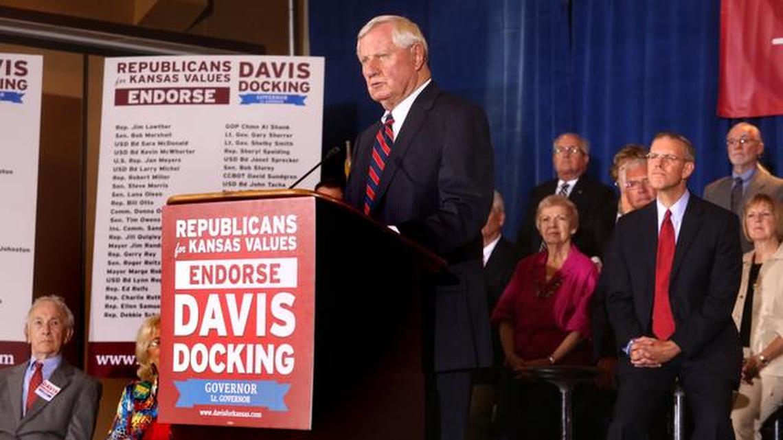 Dick Bond speaks at event for Paul Davis, the 2014 Democratic candidate for Kansas governor.