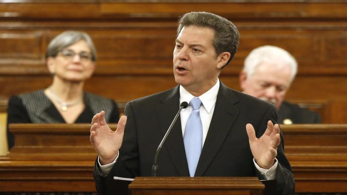 “It’s late, but this is a major issue, and it would be a good step forward,” Kansas Gov. Sam Brownback said of his proposal to help end the border war with Missouri. “I’m hopeful it can get done.”