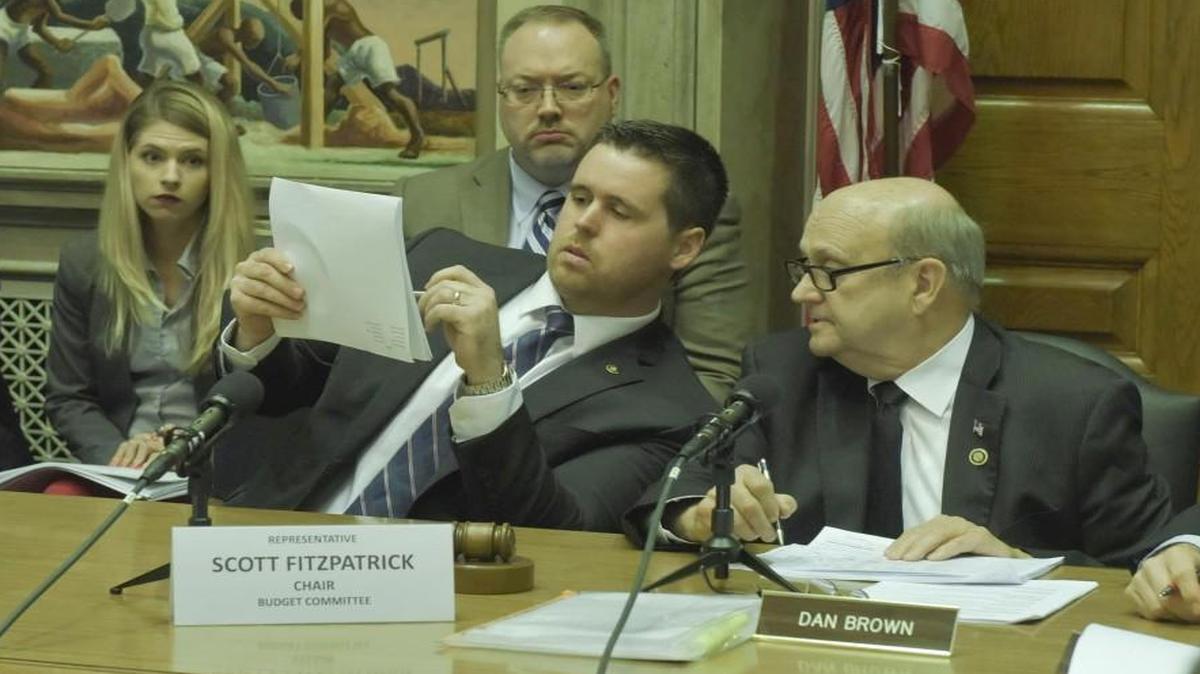 House Budget Chairman Scott Fitzpatrick (left) discussed Missouri’s $27 billion budget with Senate Appropriations Chairman Dan Brown last week.