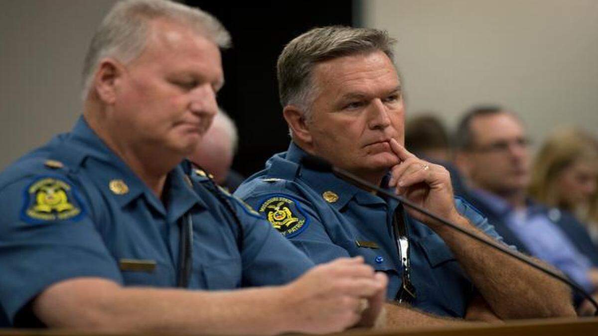 
Missouri Highway Patrol Maj. Bret Johnson (left), director of field operations, and superintendent Col. Ronald Replogle heard questions from a Missouri House committee at an October meeting in Jefferson City.
