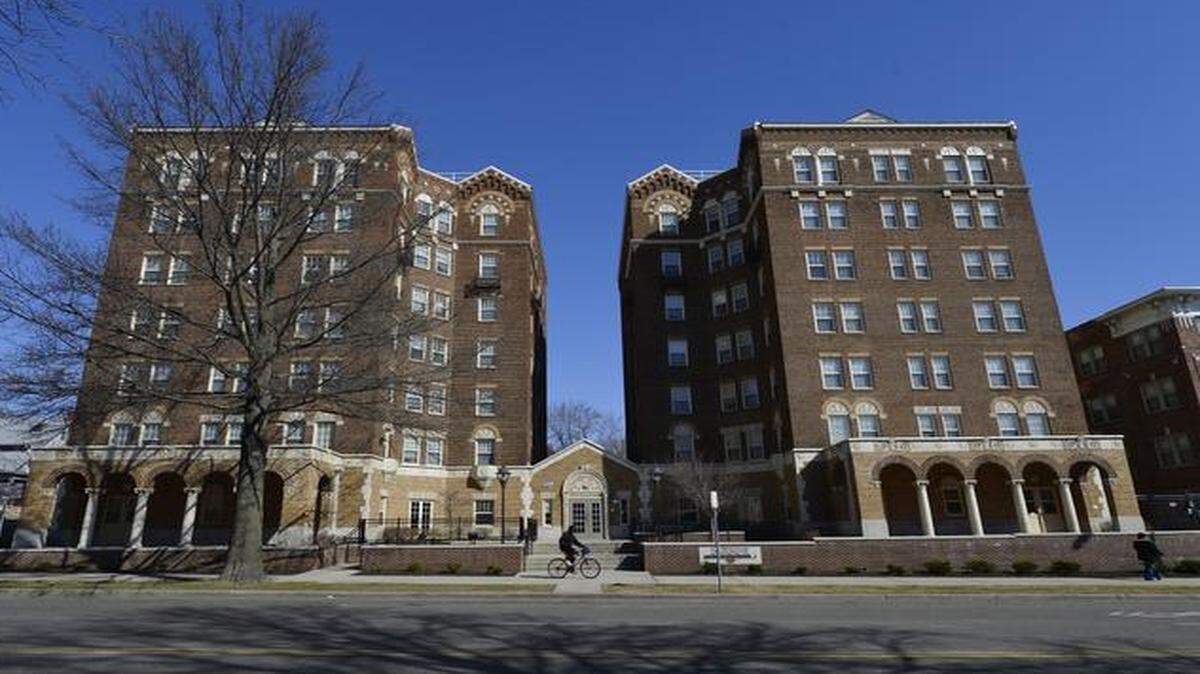 
Bainbridge Apartments, 900 E. Armour Blvd. 

