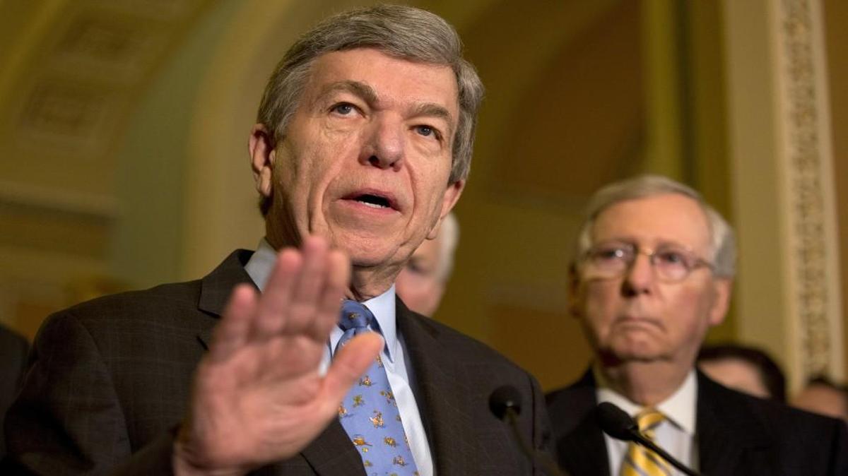 Campaign donations from for-profit colleges and personal connections with lobbyists tie Sen. Roy Blunt of Missouri (left) to an industry under attack for its business practices.