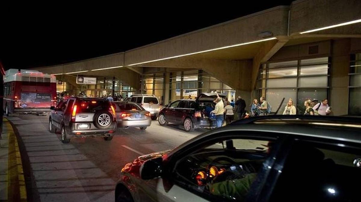 A Kansas City Council committee supported doubling airport legal fees Wednesday as the council continues to weigh options for modernizing Kansas City International Airport.