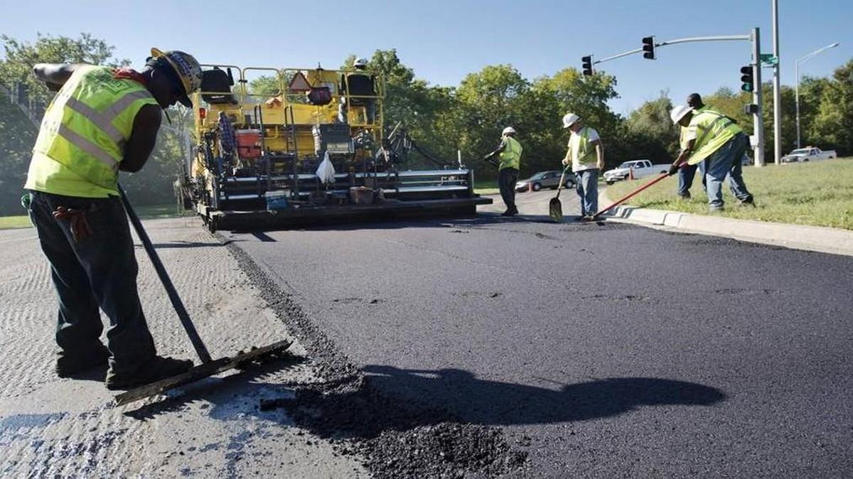 The Kansas City Council on Thursday approved the list of “shovel ready” projects that will be in the first year of the city’s 20-year, $800 million general obligation bond infrastructure plan.