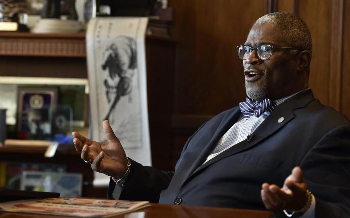 Kansas City mayor deals with setbacks in second term | Kansas City Star