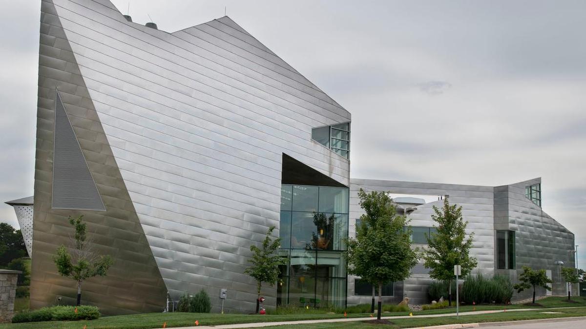 
The Kansas Bioscience Authority is scaling back activity at its Olathe headquarters and laying off seven of its 13 full-time staffers. 
