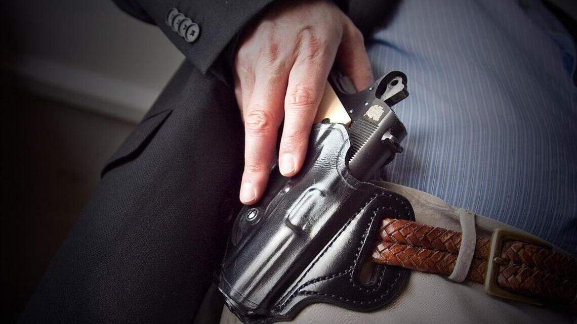 Kansas House tentatively approves lowering age for carrying concealed weapons to 18