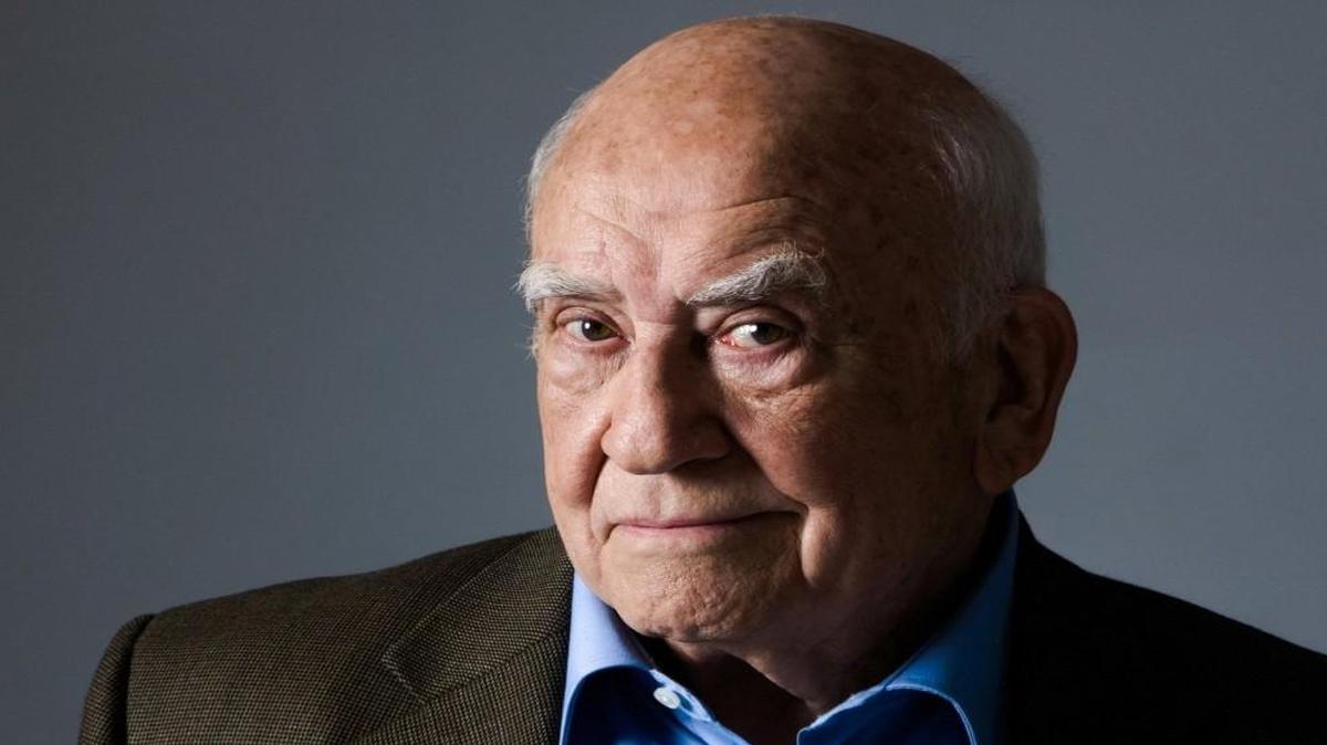 Actor Ed Asner, who grew up in  Kansas City, Kansas, died Sunday at 91.