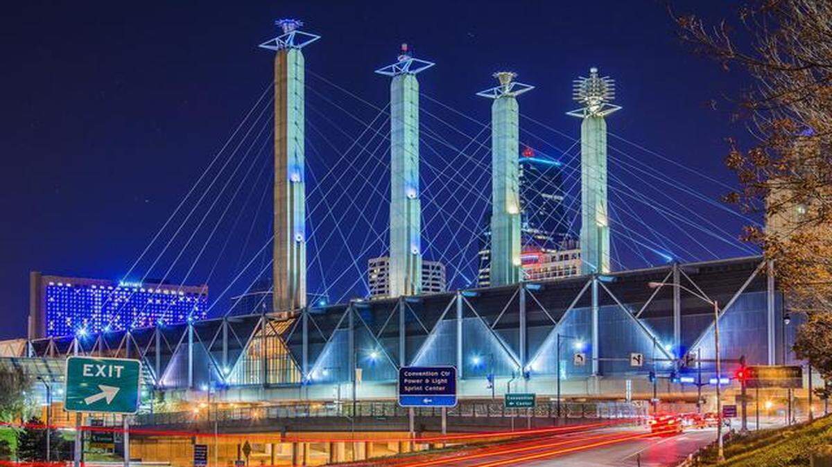 
A new Bartle Hall roof is among the projects that will get money from a $10 million fund originally borrowed for streetcar extensions that voters then rejected. 
