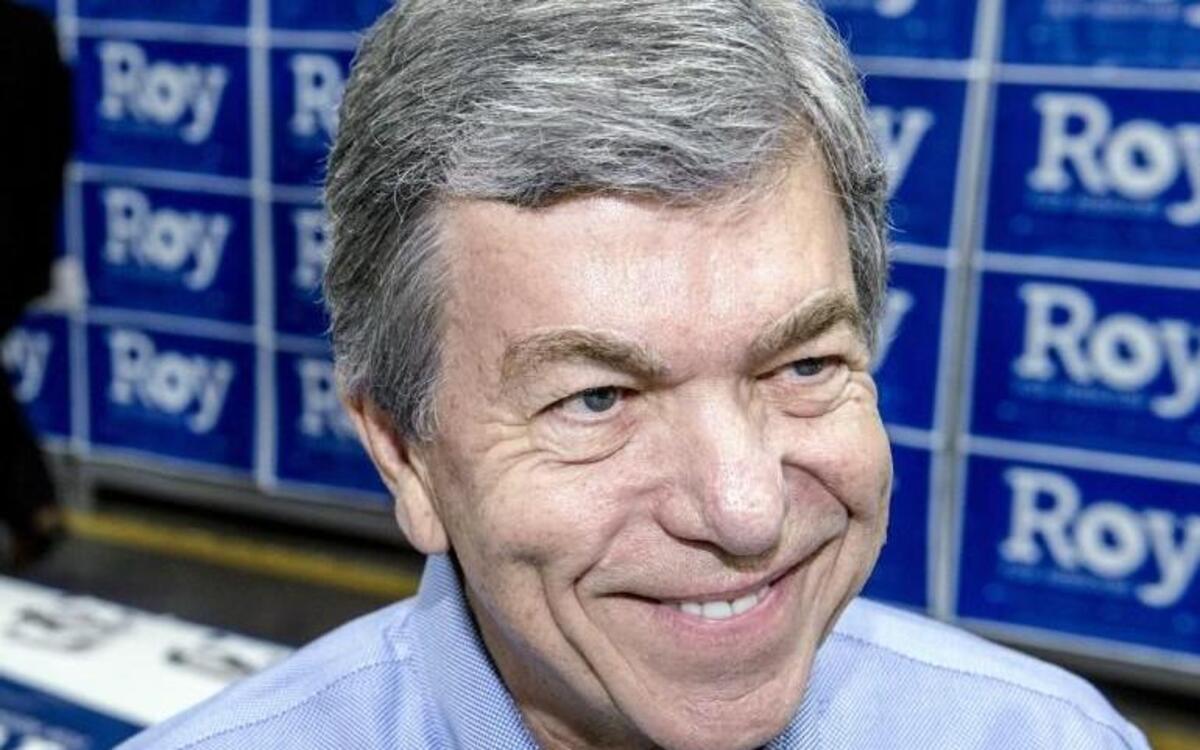 “I’m the change agent in this election,” incumbent Republican Sen. Roy Blunt says about the campaign in Missouri. “I’m the one who’s been arguing for new directions in the last six years.” Blunt spoke to a journalist Wednesday before a get-out-the-vote rally in Springfield; he’s running against Democrat Jason Kander.