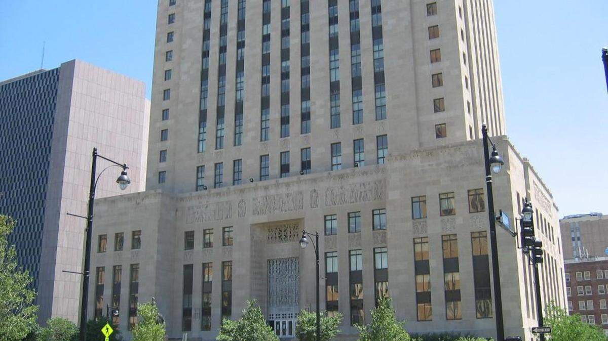 The Jackson County Courthouse in downtown Kansas City