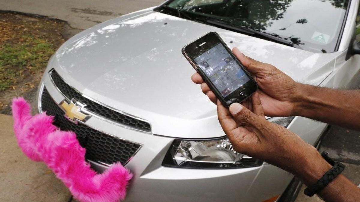 Lyft can return to Kansas City on July 23 after the Kansas City Council voted 9–2 Thursday to adopt Missouri’s new rules on vehicle-for-hire background checks. Lyft left Kansas City in 2015 because it argued the local fees, paperwork requirements and background checks required by the city were too burdensome.