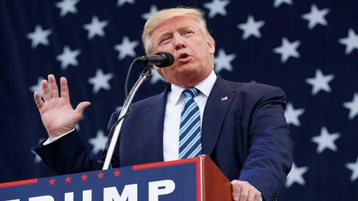 The executive director of the Kansas Republican Party said he wouldn’t be surprised if Hillary Clinton defeats Donald Trump in the 3rd District, which includes Johnson County.