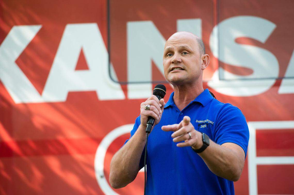 Kansas Secretary of State Scott Schwab has to walk a tightrope as he runs for re-election in the GOP primary against hard-right conservative candidate Mike Brown.