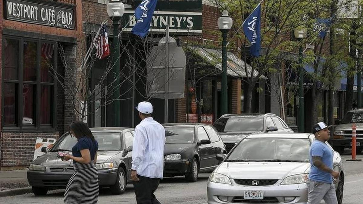 Westport business advocates want to privatize portions of several streets in the district for added security, but critics say that’s the wrong approach. The City Plan Commission will consider the idea Tuesday, June 6, 2017.