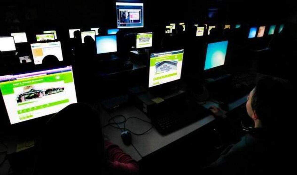 
A coding class
