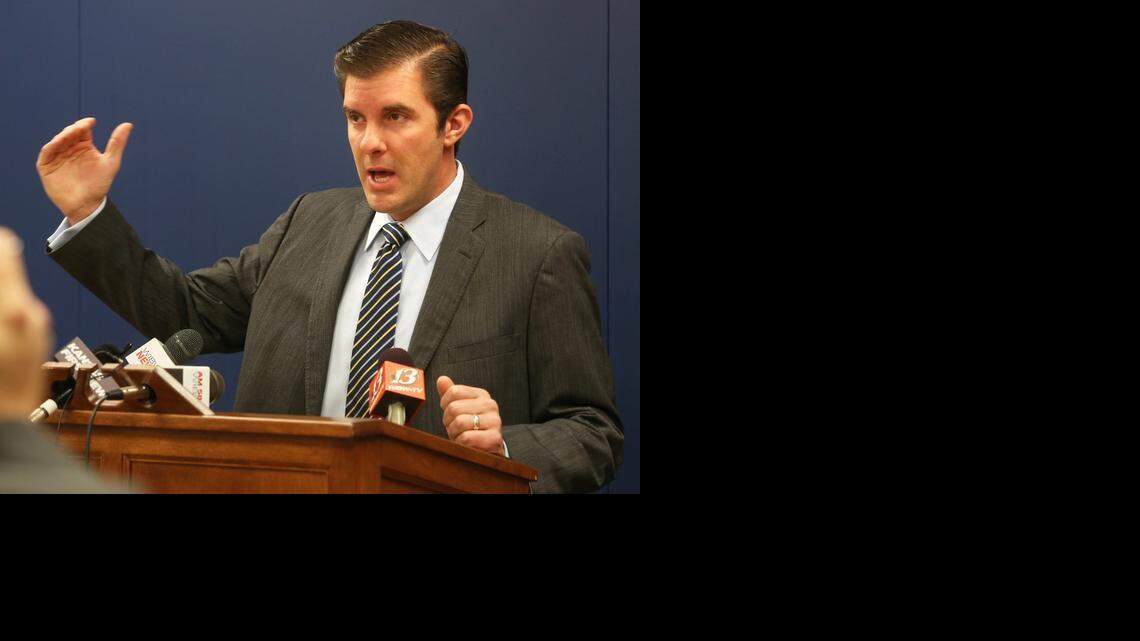 Democrat Chad Taylor has withdrawn as a candidate for the U.S. Senate in Kansas. The Kansas Secretary of State’s office confirmed late Tuesday that Taylor, the Shawnee County prosecutor, had withdrawn from the race.