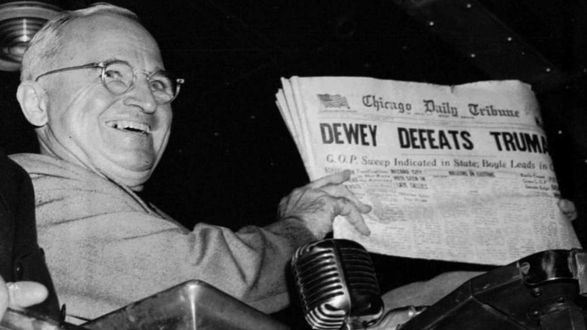 
The photo of Harry S. Truman holding a copy of the Chicago Tribune, published early on Election Night 1948 with the headline “Dewey defeats Truman,” on Monday became fodder for a Twitter user to mock Texas Gov. Greg Abbott’s premature tweet congratulating the Houston Astros for beating the Kansas City Royals in their American League Division Series. After the tweet was posted, the Royals rallied to beat the Astros 9-6 to force a decisive Game 5 on Wednesday night at Kauffman Stadium.
