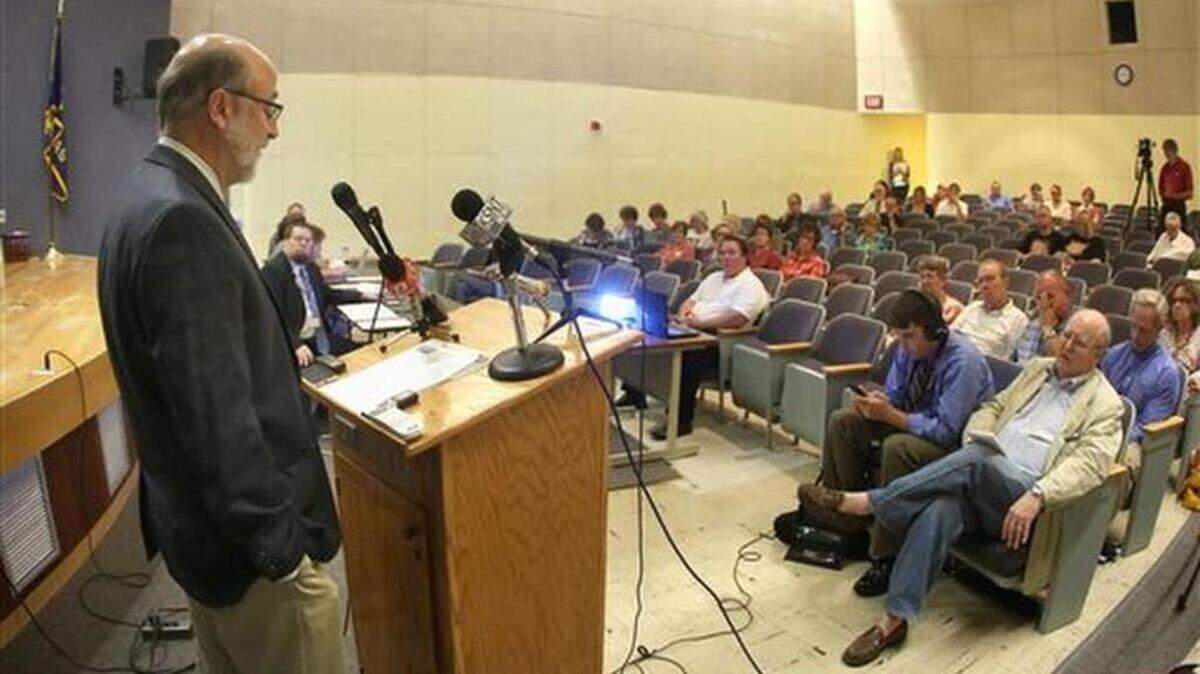 
At a hearing Wednesday in Topeka, Doug Bonney, legal director of the American Civil Liberties Union of Kansas, objected to Kansas Secretary of State Kris Kobach’s proposed change to voter registration rules. 

