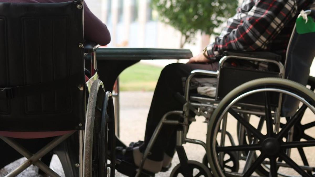 About 845 nursing residents at 15 facilities throughout Kansas are affected by a company that says it cannot pay its employees.