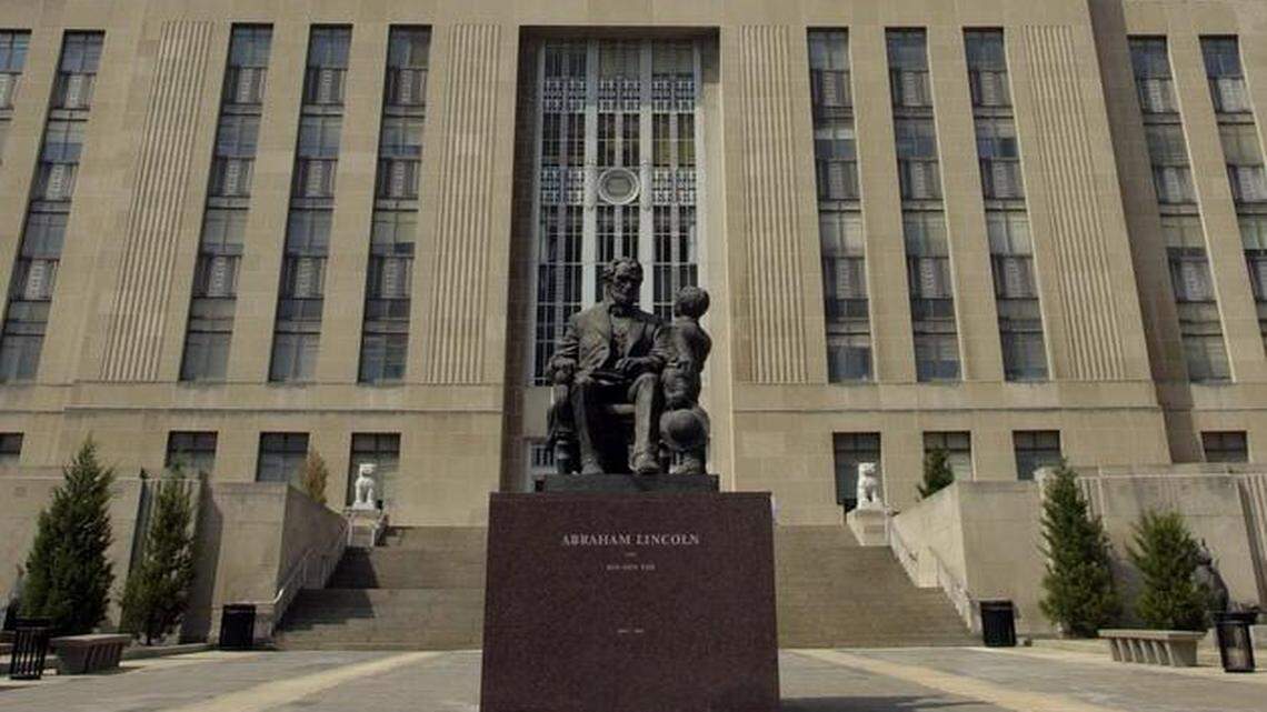 
Kansas City, Mo., collected roughly $180 million in earnings taxes from individuals last year. If the earnings tax falls under a recent U.S. Supreme Court ruling, it may affect the city. City Hall (shown) may argue the earnings tax isn’t really a state tax, and therefore doesn’t fall under the court’s ruling. 
