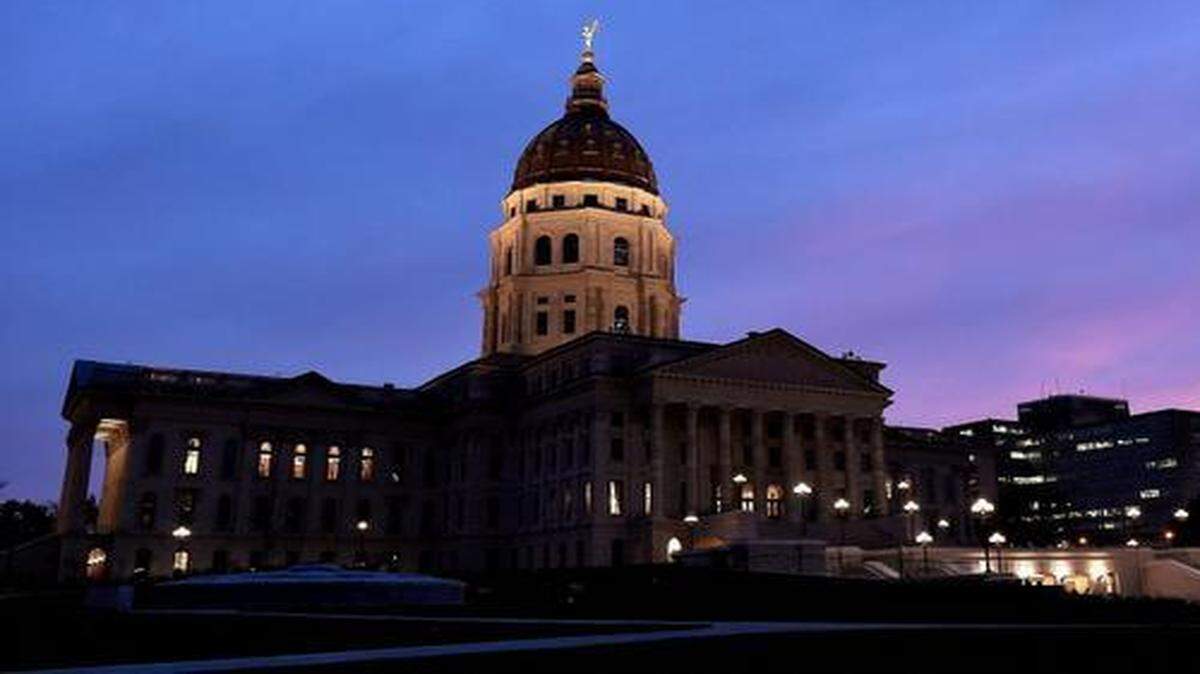 
During a hearing by the Senate Commerce Committee, several public employees and union representatives spoke in opposition to the bill, which would pare down talks to setting the minimum salary. The bill would eliminate mediation and grievance processes and allow state agencies to impose terms on public employees in the case of an impasse after 14 days. 
