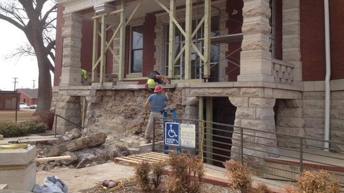 
Workers are rebuilding the steps on two sides of the Harper County Courthouse in Anthony, Kan., to repair some normal deterioration and some earthquake damage. 

