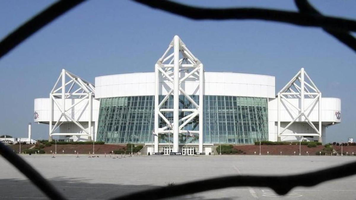 The American Royal has agreed to give up its claim to events at Kemper Arena, freeing up the building for redevelopment by Foutch Brothers.